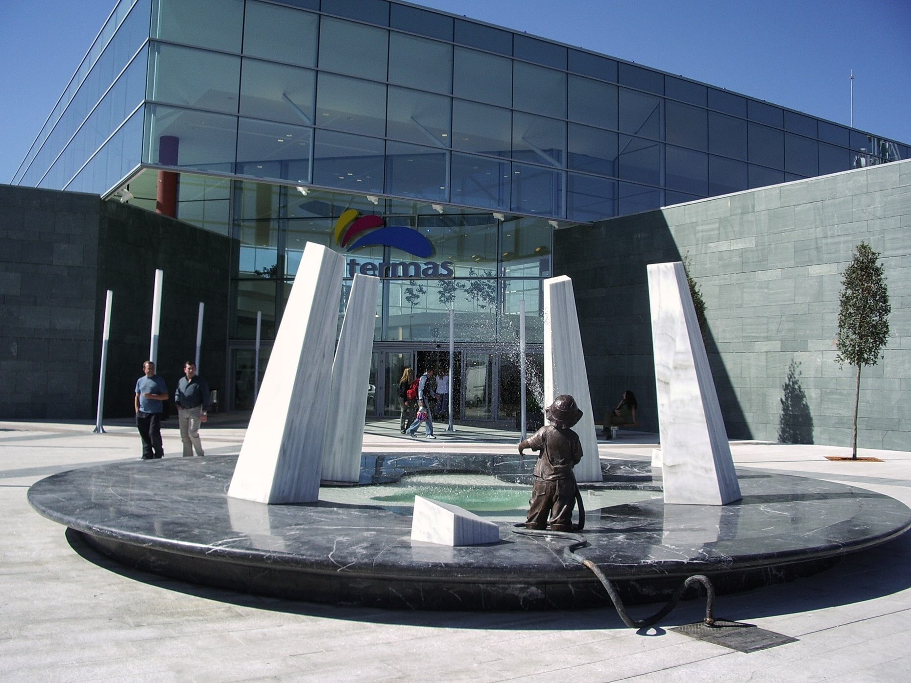 Parque Comercial Las Termas 2